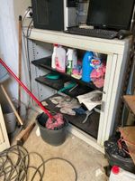 Ensemble de deux armoires de bureau basse et haute, à struct…