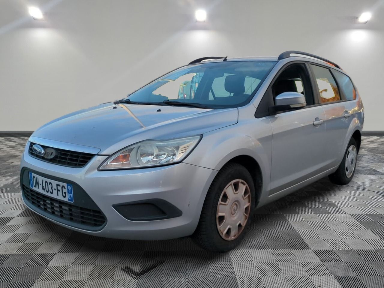 FORD - FOCUS SW 1.6 - 100 TREND - ES - Mise en service: 19/0…