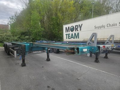 NEKA SEMI REMORQUE PORTE CONTAINER - Genre : SREM - Carrosse…