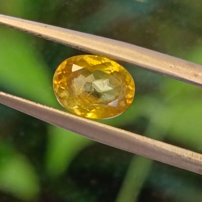 SPHENE NATURELLE - COLOR CHANGE - Provenance MADAGASCAR - 1.