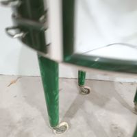 "Girator" en métal relaqué ou meuble de dentiste de forme ci… (photo 5)