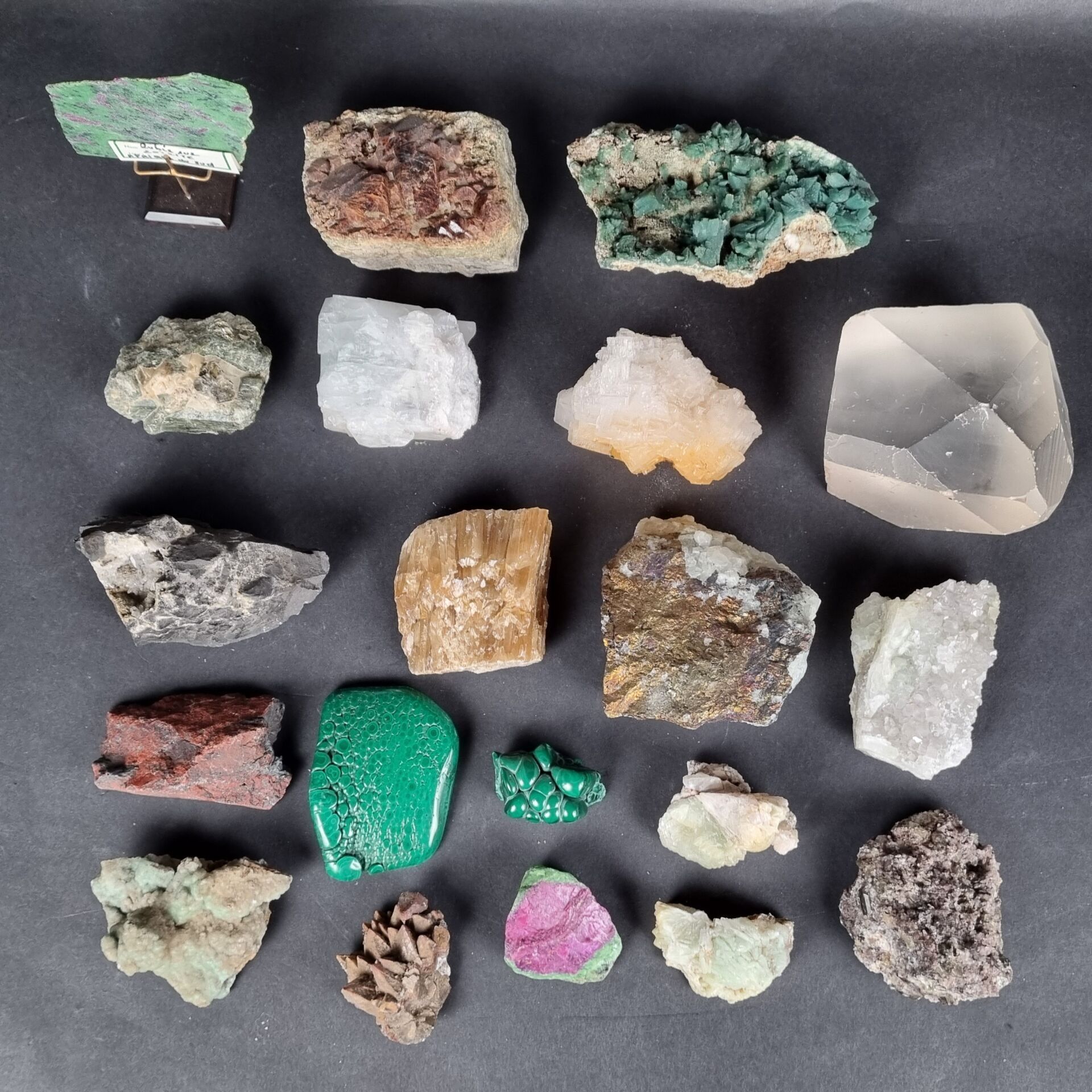 Objets d'art & Curiosités