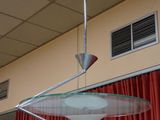 a light that is hanging from a ceiling in a room