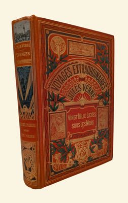 la couverture d'un livre sur laquelle figurent un homme et une femme