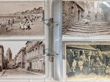 des photos de personnes et de bâtiments dans cet ancien album photo