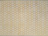 un tapis beige et bleu avec un motif