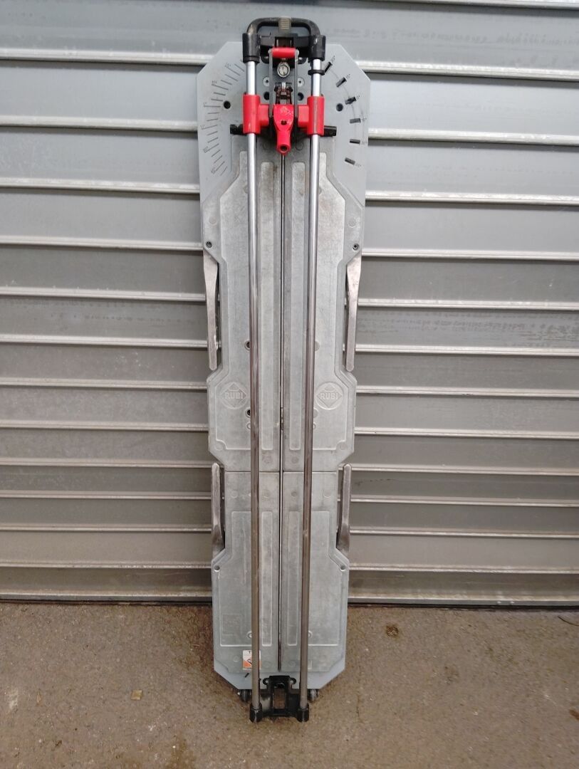Carrelette manuelle RUBI Longueur 1200 mm Non testé, pièce c…