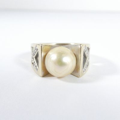 bague en argent sterling sertie d'une perle blanche et de diamants