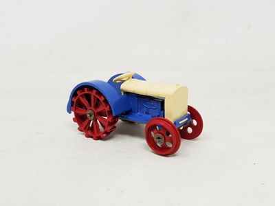 DINKY G.B. réf 22e Farm Tractor, tout premier engin agricole…