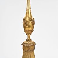 Torchère porte-cierge en bois sculpté et doré, vasque en for… (photo 3)