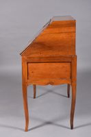 Bureau de pente en noyer et bois de placage à décor de filet… (photo 5)