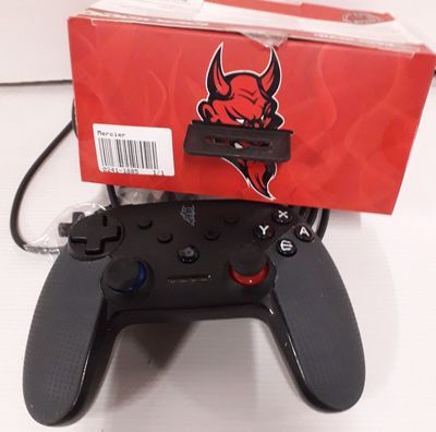 Manette switch Pro S game devil en l'etat - Photo 1