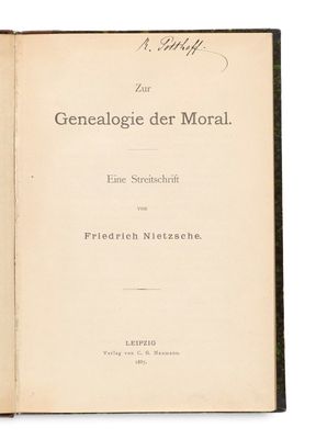 un livre ouvert, avec une bordure noire et un fond blanc