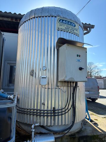 Tank eau chaude 8000 litres ancien