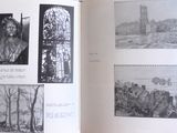 un livre ouvert contenant des photos de personnes
