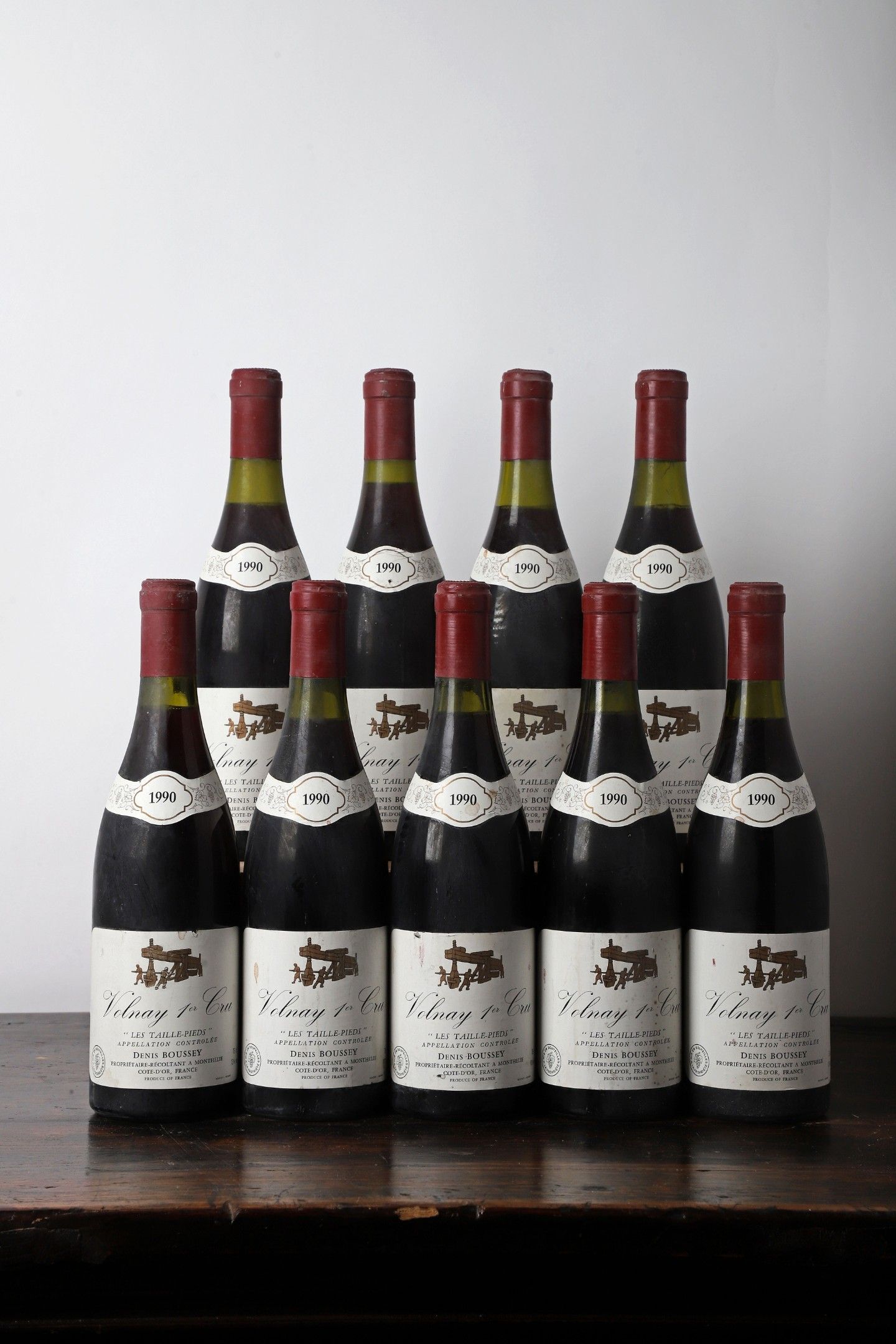 9 B VOLNAY LES TAILLEPIEDS (1er Cru) (2 à 2,5; 1 à 3 cm; 3 e…