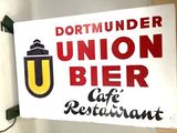 une pancarte sur laquelle on peut lire « Ne pas entrer » au « Union Beer Café Restaurant »