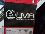 a label on the back of a pair of jeans