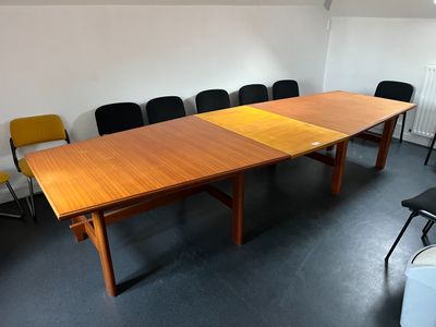 Table de réunion, Long. 370, Larg.