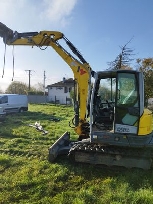 VEHICULES et MATERIEL INDUSTRIELS