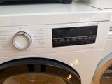 an image of a washer and dryer in a room