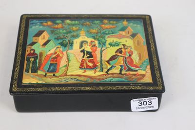 an image of a decorative box with a painting on it