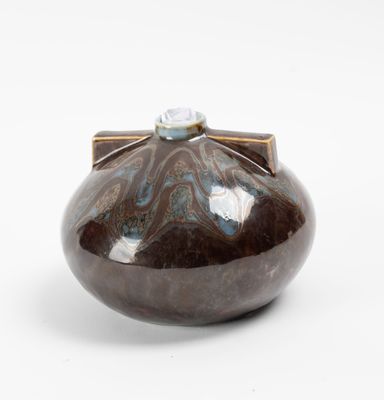 Camille THARAUD (1878-1956), Vase boule à panse écrasée en p…