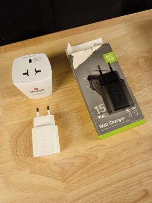 Lot de chargeur La première photo est non contractuelle, à t…