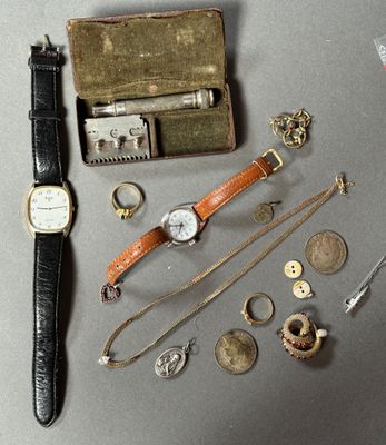 a lot of items that are sitting on a table