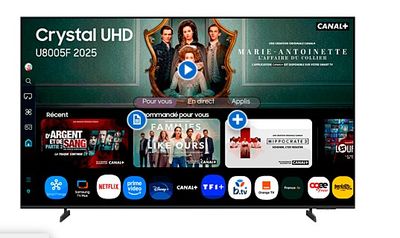 une photo d'une Smart TV avec l'application Crystal UHD affichée à l'écran