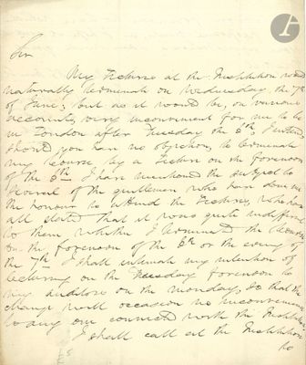 gros plan d'une lettre écrite à la main sur un morceau de papier