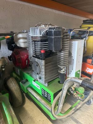 Compresseur semi-mobile + sableuse CM7 ACF de 2018 - Photo 1