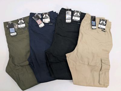 Lot de 4 pantalons cargo taille XL - TVA Récupérable - Ce lot chez vou - Photo 1