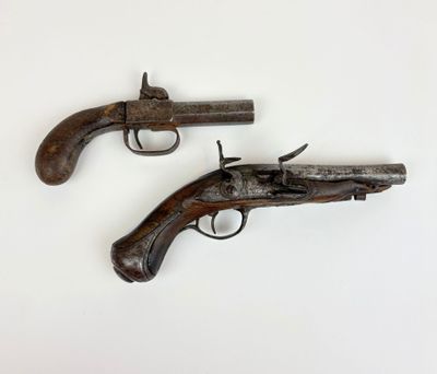 Deux pistolets à restaurer on y trouve un pistolet coup de p… - Photo 1