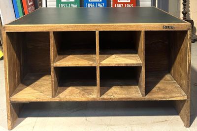 BUREAU BIBLIOTHÈQUE DIT "OFFICE TABLE" de Pierre JEANNERET (…