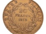 gros plan d'une pièce de monnaie sur fond blanc