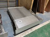 an image of a machine that is sitting on the floor
