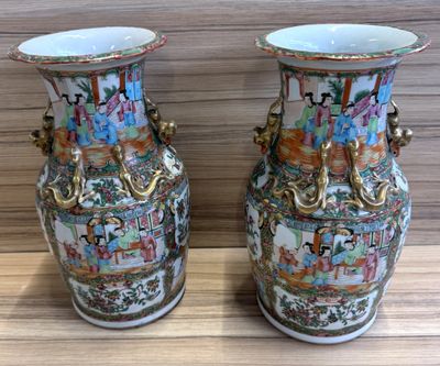 Paire de vase japonisant h 35,5 diam 17