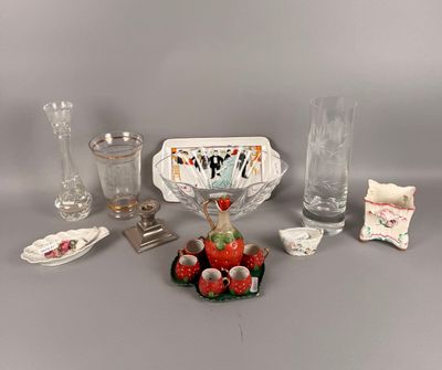 Lot de bibelots dont vases, coupe, vase 1900 et pendulette (… - Photo 1