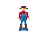 figurine représentant un homme portant un chapeau et une salopette bleue