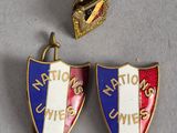 deux insignes de l'Union nationale des États-Unis et de l'Union nationale des États-Unis