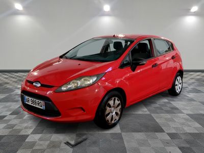 FORD - FIESTA 1.4 TDCI 68 AMBIENTE - GO - Mise en service: 0…