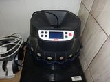l'image d'une machine posée sur un comptoir