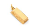 un pendentif en or sur lequel ne figure pas le mot « can't »