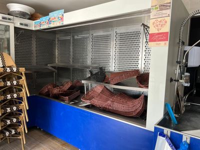 Banc réfrigéré de poissonnier SOFINOX (mobilier sur mesure)