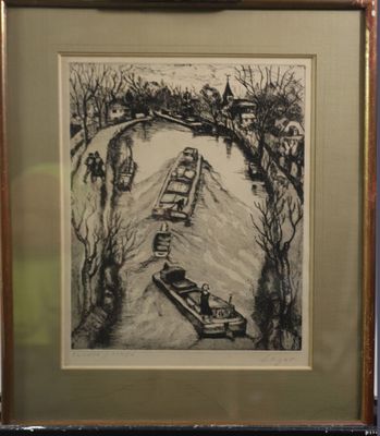 dessin représentant un bateau sur une rivière, avec un pont en arrière-plan