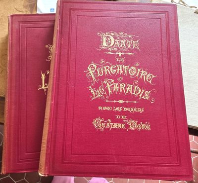 deux livres superposés