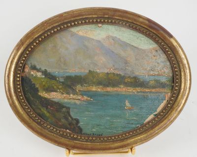 une image représentant un tableau où l'on voit un bateau sur un plan d'eau, avec des montagnes en arrière-plan