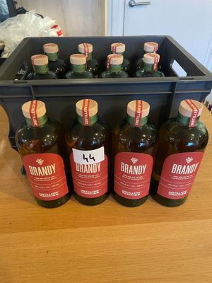 12 bouteilles de Brandy Spiritueux cuvée eau de vie de vin 4… - Photo 1