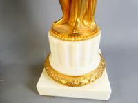 Paire de candélabre à 3 lumières, en bronze doré sur un socl… (photo 4)